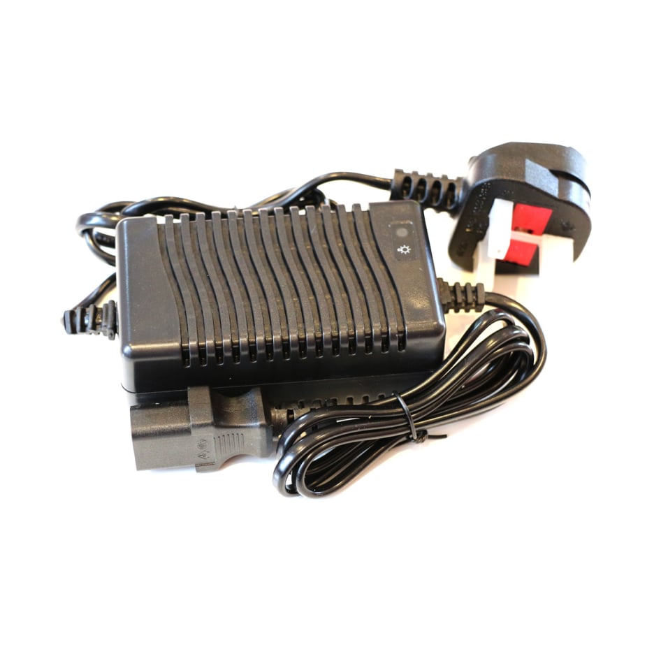 Gardiner Backpack Charger - 240v UK Plug